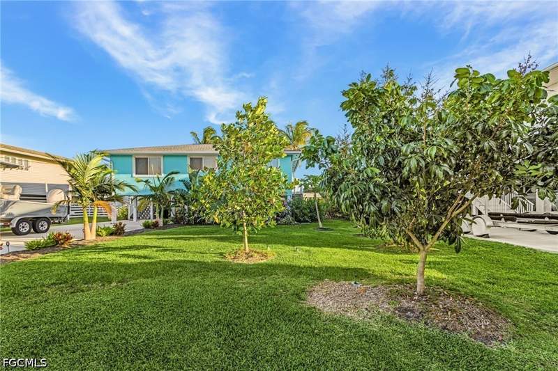 3 bedroom SingleFamilyResidence at 5389 Serenity Cv, Serenity Cove, Bokeelia — photo 3