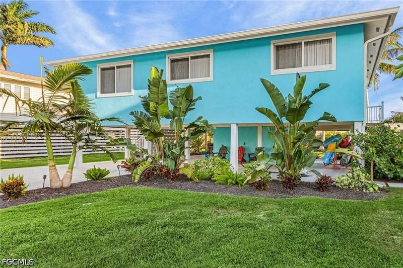 3 bedroom SingleFamilyResidence at 5389 Serenity Cv, Serenity Cove, Bokeelia — photo 5