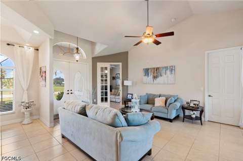 126 SW 39th Pl, Cape Coral FL - photo 18 of 31