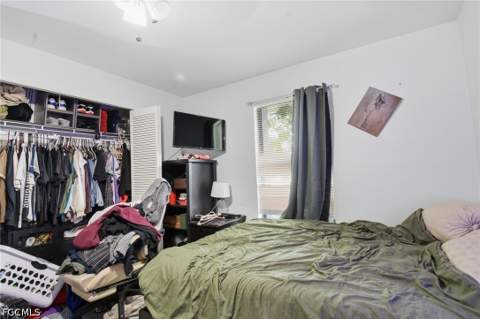934 SE 25th Ln, Cape Coral FL - photo 15 of 23