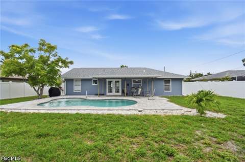 934 SE 25th Ln, Cape Coral FL - photo 18 of 23