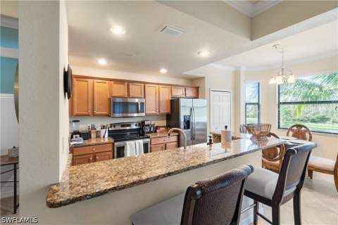 9727 Acqua Ct 436, Naples FL - photo 6 of 40