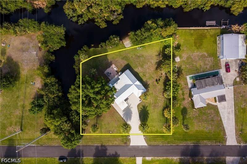 3 bedroom SingleFamilyResidence at 17041 E Lake DR, EAST LAKE COLONY, North Fort Myers — photo 1
