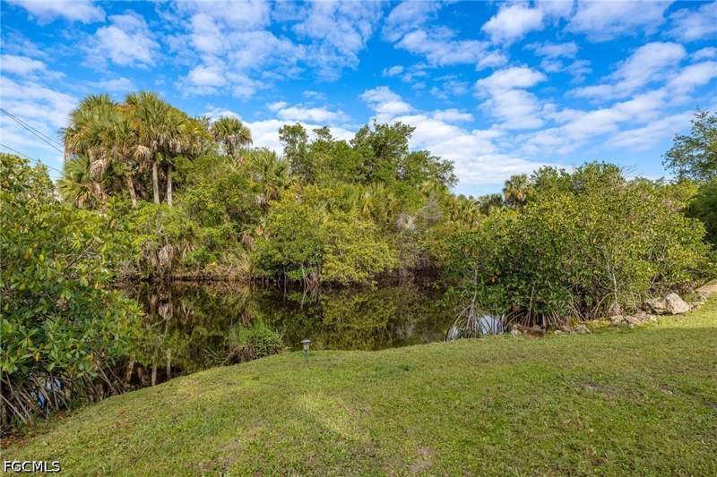 3 bedroom SingleFamilyResidence at 17041 E Lake DR, EAST LAKE COLONY, North Fort Myers — photo 5