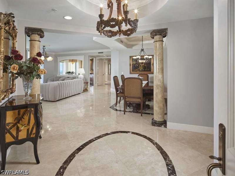 3 bedroom Condominium at 970 Cape Marco Dr 806, Belize, Marco Island — photo 4