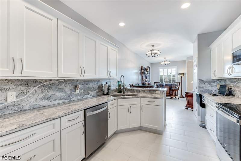 3 bedroom Condominium at 14581 Grande Cay Cir 3307, Grande Cay, Fort Myers — photo 3