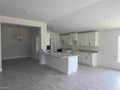 2510 NW 18th Ave, Cape Coral FL - photo 6 of 18