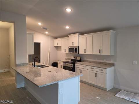 2510 NW 18th Ave, Cape Coral FL - photo 8 of 18