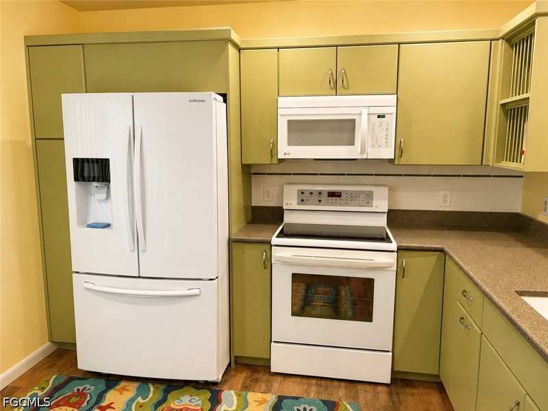 2 bedroom Condominium at 11060 Caravel Cir 201, Terrace, Fort Myers — photo 1