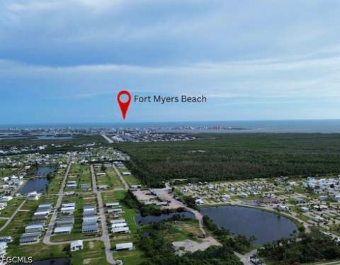 11060 Caravel Cir 201, Fort Myers FL - photo 18 of 19