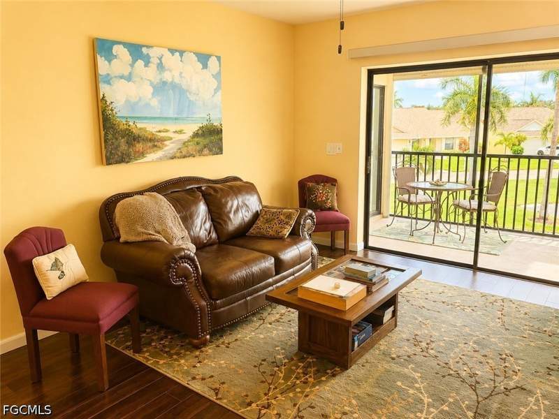 2 bedroom Condominium at 11060 Caravel Cir 201, Terrace, Fort Myers — photo 5