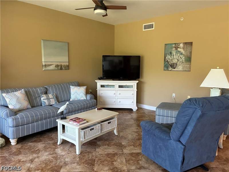2 bedroom Condominium at 10520 Amiata Way 205, Siena, Fort Myers — photo 4
