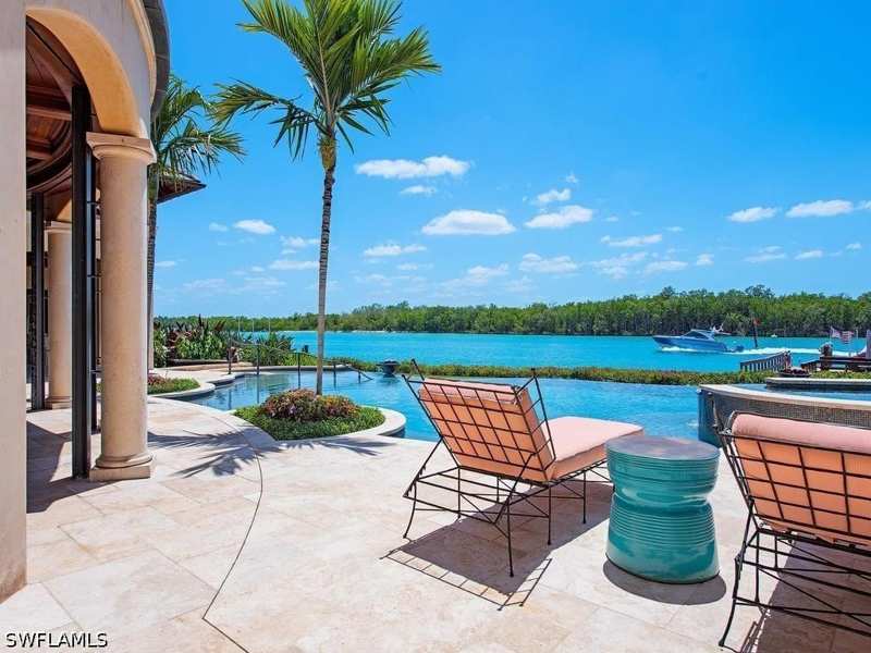5 bedroom SingleFamilyResidence at 840 Admiralty Parade E, Port Royal, Naples — photo 1