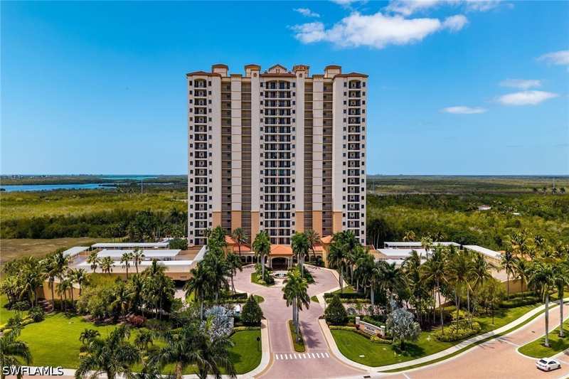 3 bedroom Condominium at 1065 Borghese Ln 1003, Serano, Naples — photo 1