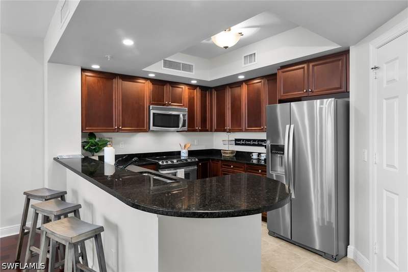 3 bedroom Condominium at 1065 Borghese Ln 1003, Serano, Naples — photo 5