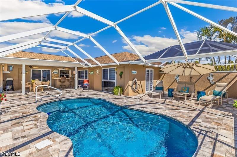 3 bedroom SingleFamilyResidence at 6405 Park Rd, Island Park, Fort Myers — photo 5