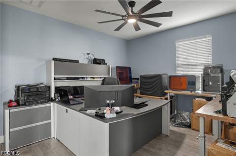 12353 Crooked Creek Ln, Fort Myers FL - photo 7 of 29