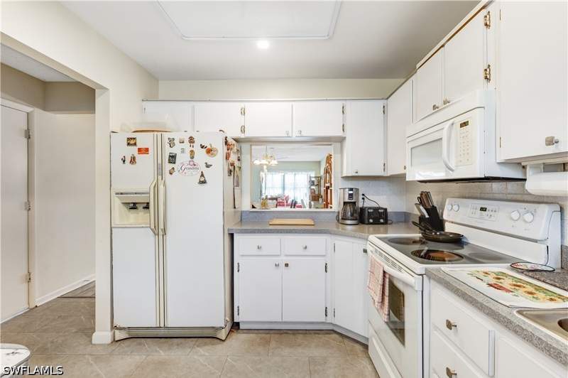 3 bedroom Attached at 7079 Esquire Ct, Myerlee Esquire Courts Condo, Fort Myers — photo 3