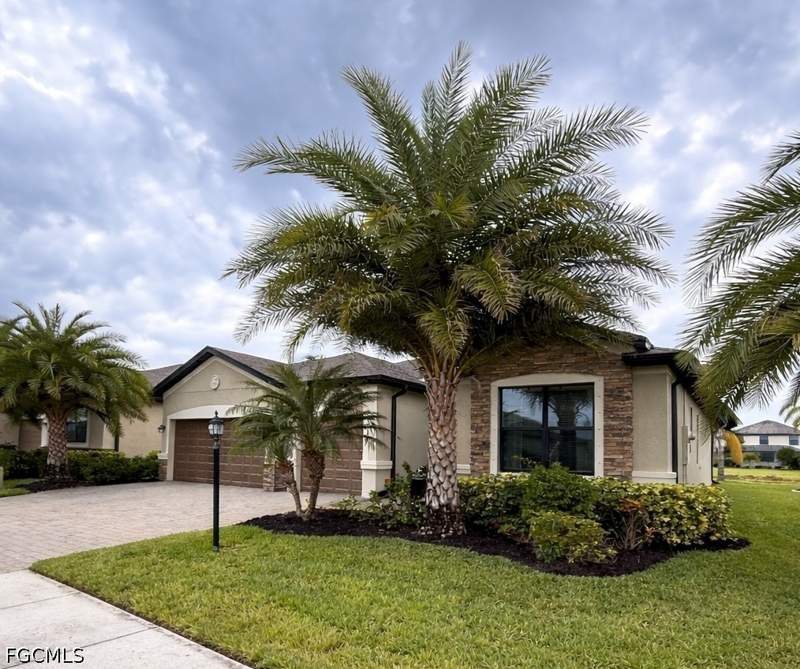 3 bedroom SingleFamilyResidence at 14528 Palamos Cir, Portico, Fort Myers — photo 2