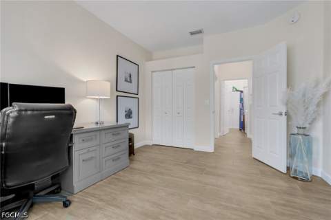 1215 Sarah Jean Cir J205, Naples FL - photo 17 of 50