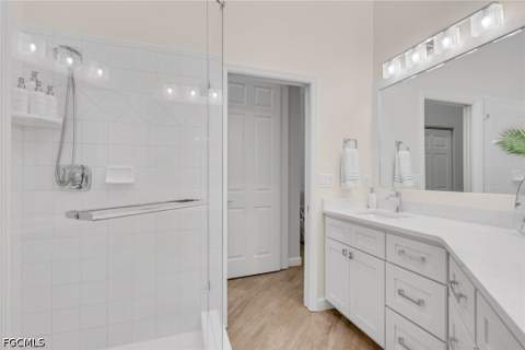 1215 Sarah Jean Cir J205, Naples FL - photo 24 of 50