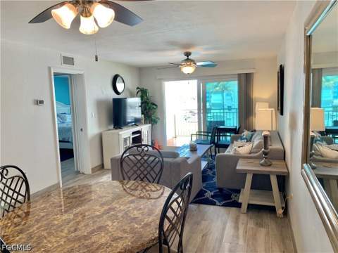 7400 Estero Blvd 308, Fort Myers Beach FL - photo 11 of 28