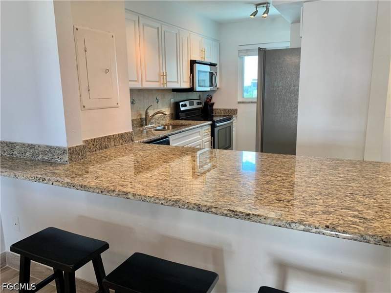 2 bedroom Condominium at 7400 Estero Blvd 308, Leonardo Arms Beach Club, Fort Myers Beach — photo 4