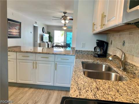 7400 Estero Blvd 308, Fort Myers Beach FL - photo 6 of 28