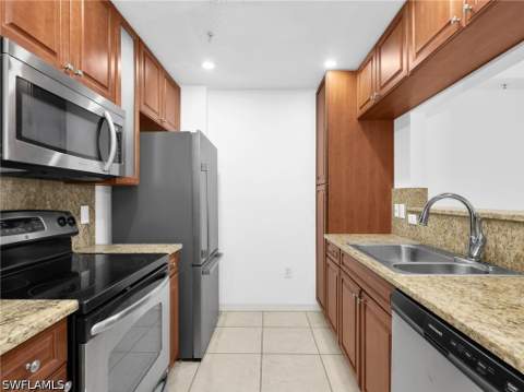 23501 Alamanda Dr 102, Estero FL - photo 9 of 26