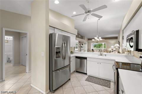 8400 Naples Heritage Dr 1524, Naples FL - photo 8 of 37