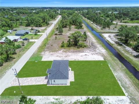 1042 Darlington St, Lehigh Acres FL - photo 19 of 21