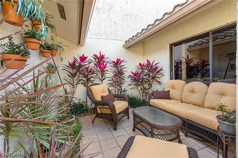 4 bedroom Townhouse at 11804 Quail Village Way, Quail Creek Village, Naples — photo 5