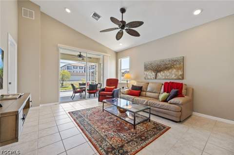 4342 Avian Ave, Fort Myers FL - photo 13 of 50