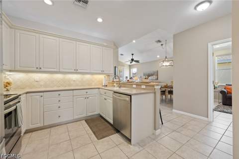 4342 Avian Ave, Fort Myers FL - photo 8 of 50