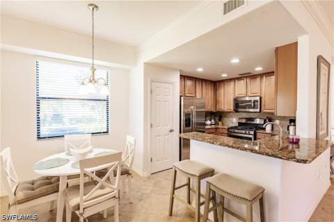 3157 Aviamar Cir 102, Naples FL - photo 16 of 50