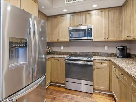 1065 Borghese Ln 2005, Naples FL - photo 11 of 28