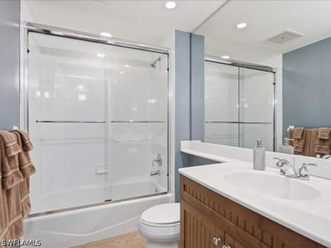 1065 Borghese Ln 2005, Naples FL - photo 18 of 28