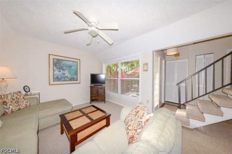 10891 Meadow Lark Cove Dr, Fort Myers FL - photo 6 of 49