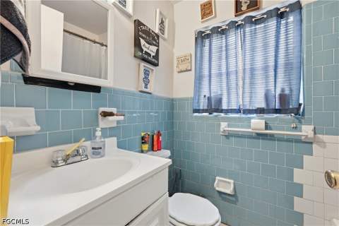 2355 Jeffcott St, Fort Myers FL - photo 16 of 21