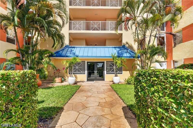 2 bedroom Condominium at 200 Pebble Beach Blvd D103, Fairway Towers, Naples — photo 1