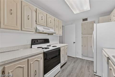 200 Pebble Beach Blvd D103, Naples FL - photo 12 of 46