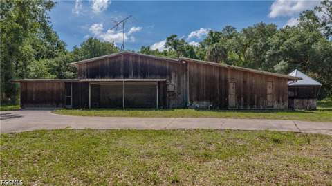 1040 Kirby Thompson Rd, Labelle FL - photo 9 of 30