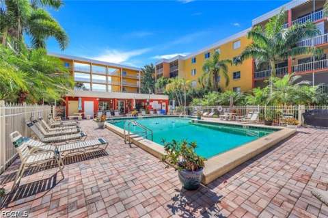 2366 E Mall Dr 418, Fort Myers FL - photo 20 of 27