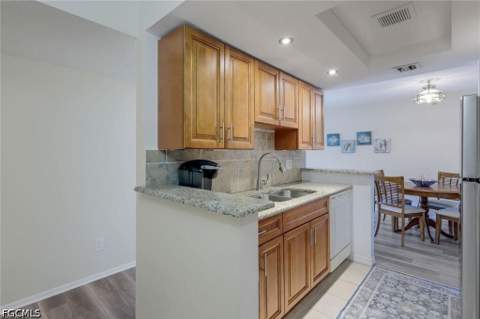 2366 E Mall Dr 418, Fort Myers FL - photo 8 of 27