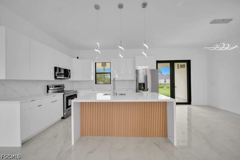 3 bedroom SingleFamilyResidence at 2617 6th ST SW, LEHIGH ACRES, Lehigh Acres — photo 5