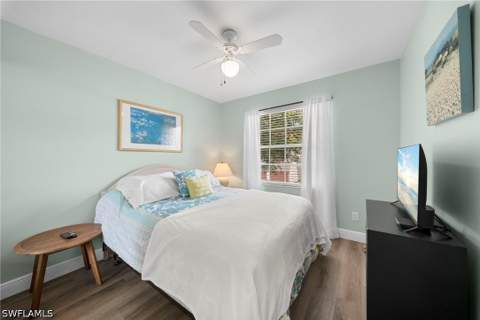 565 Windsor Sq 202, Naples FL - photo 11 of 31