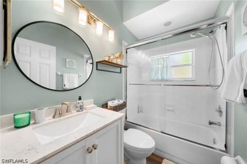 565 Windsor Sq 202, Naples FL - photo 13 of 31
