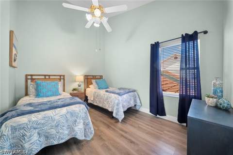 565 Windsor Sq 202, Naples FL - photo 14 of 31