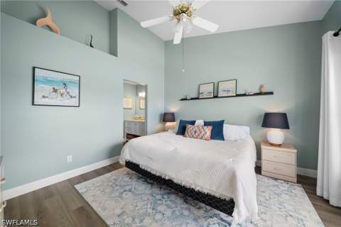 565 Windsor Sq 202, Naples FL - photo 15 of 31