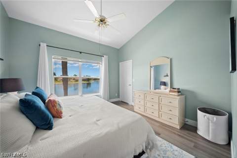 565 Windsor Sq 202, Naples FL - photo 17 of 31